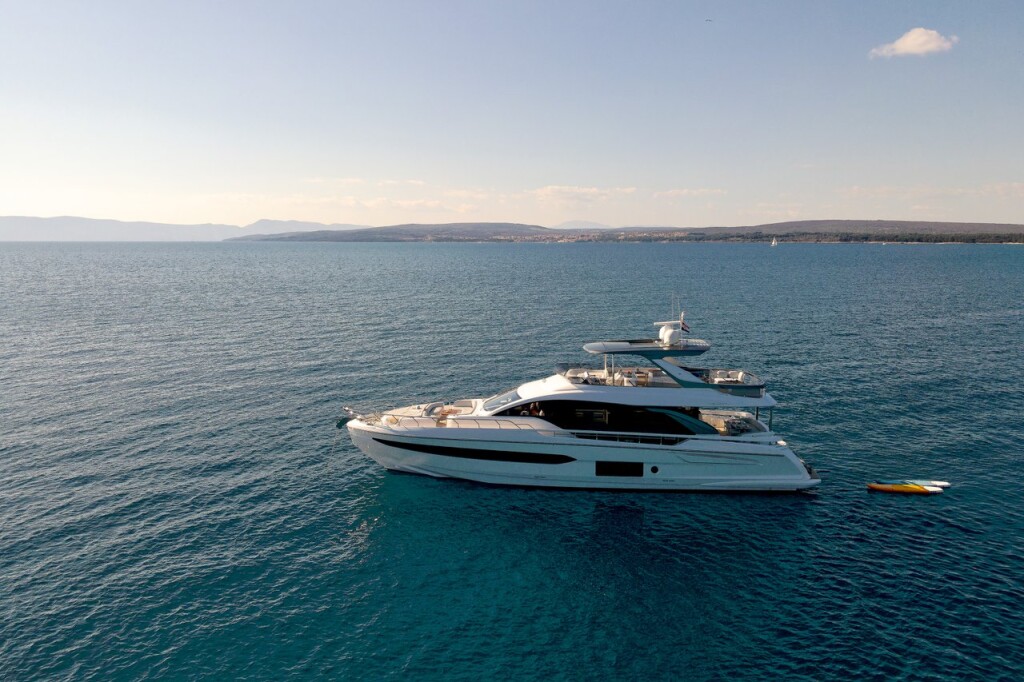 Azimut 78, OMR Group