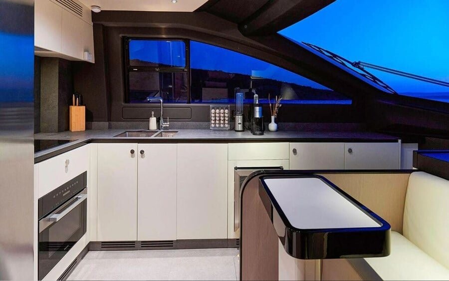 Azimut 78, OMR Group