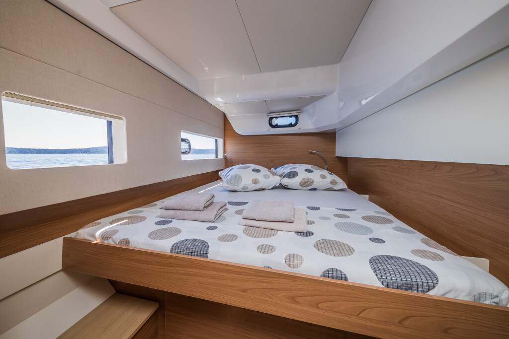 Bali Catsmart, Enfant Terrible