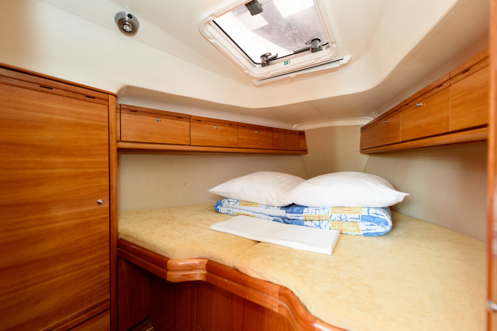 Bavaria 34 Cruiser, Bimbo