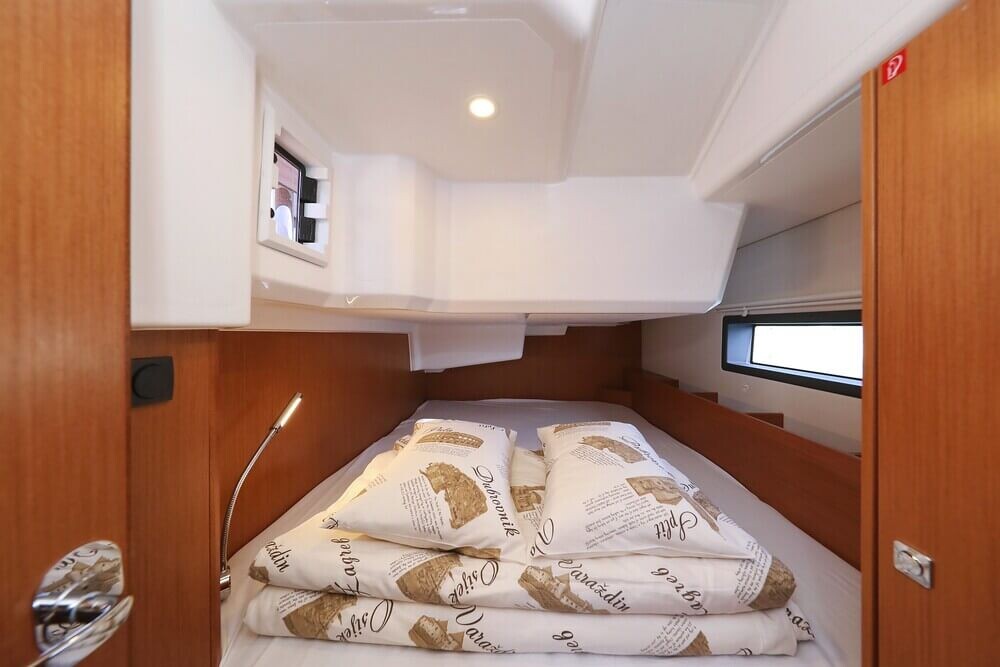 Bavaria C38, Blue Note