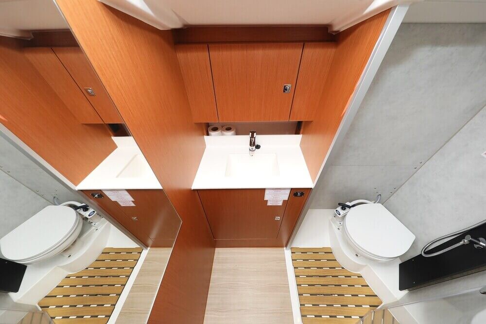 Bavaria C38, Blue Note