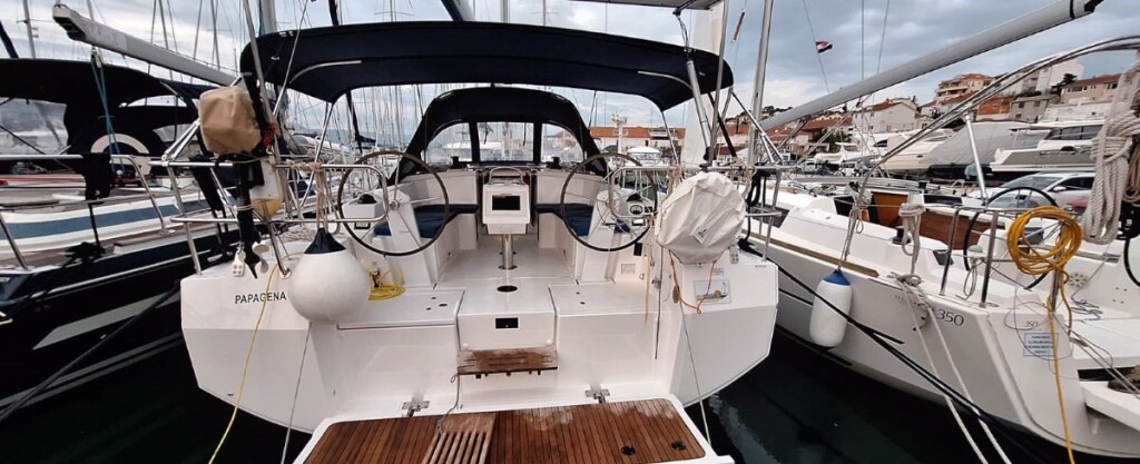 Bavaria C38, Papagena