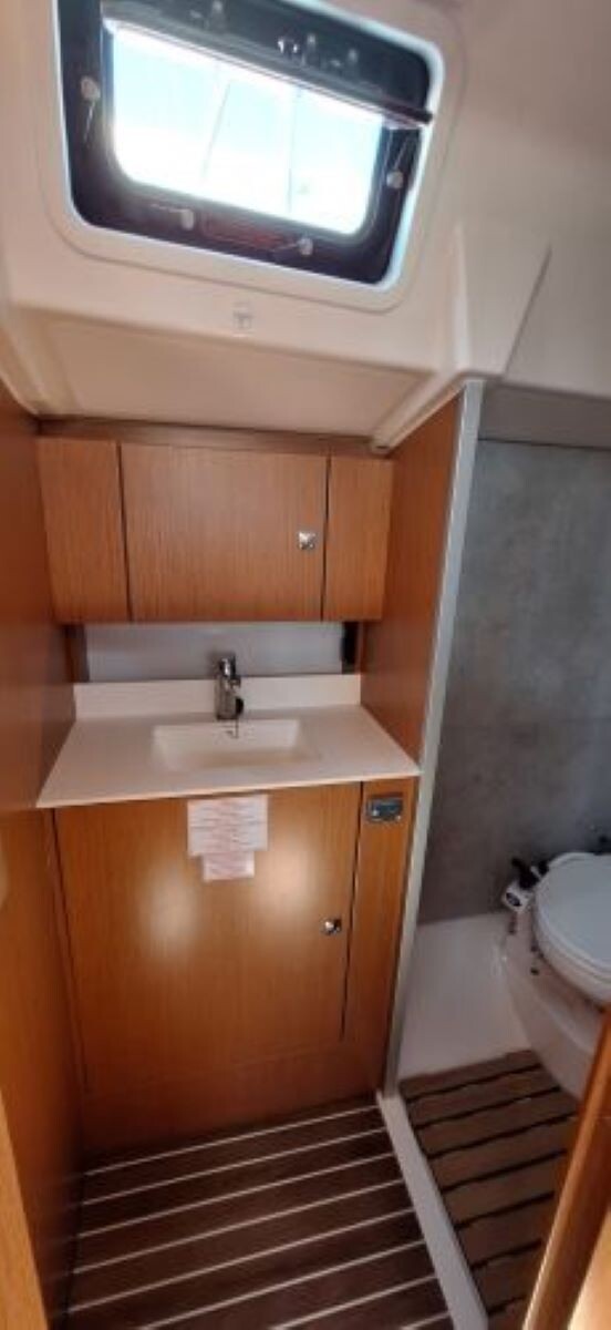 Bavaria C38, Papagena