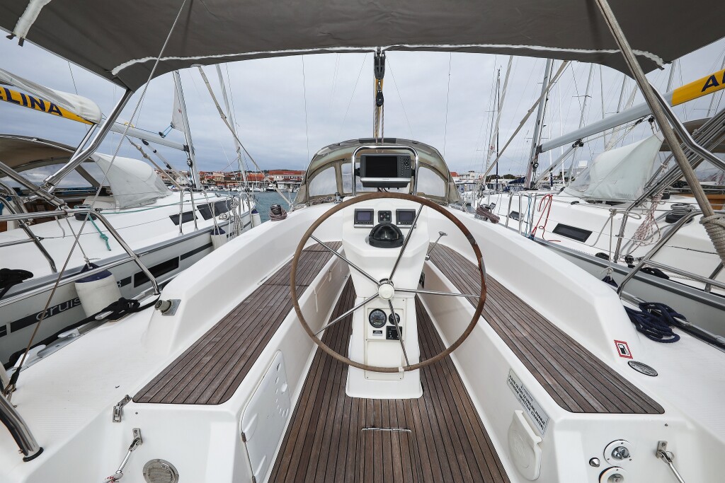 Bavaria Cruiser 32, Star Chiara