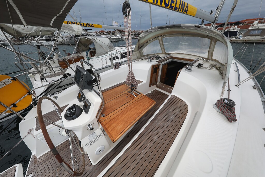 Bavaria Cruiser 32, Star Chiara