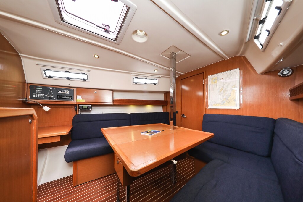 Bavaria Cruiser 32, Star Chiara