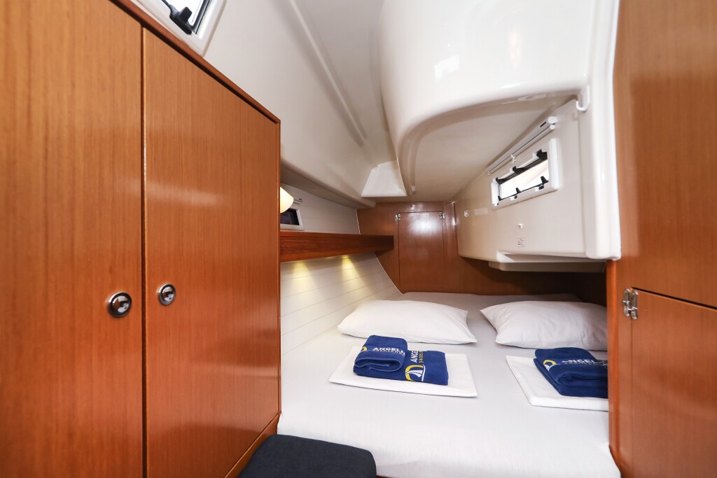 Bavaria Cruiser 32, Star Chiara