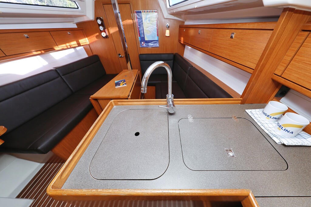 Bavaria Cruiser 33, Dolce Vita