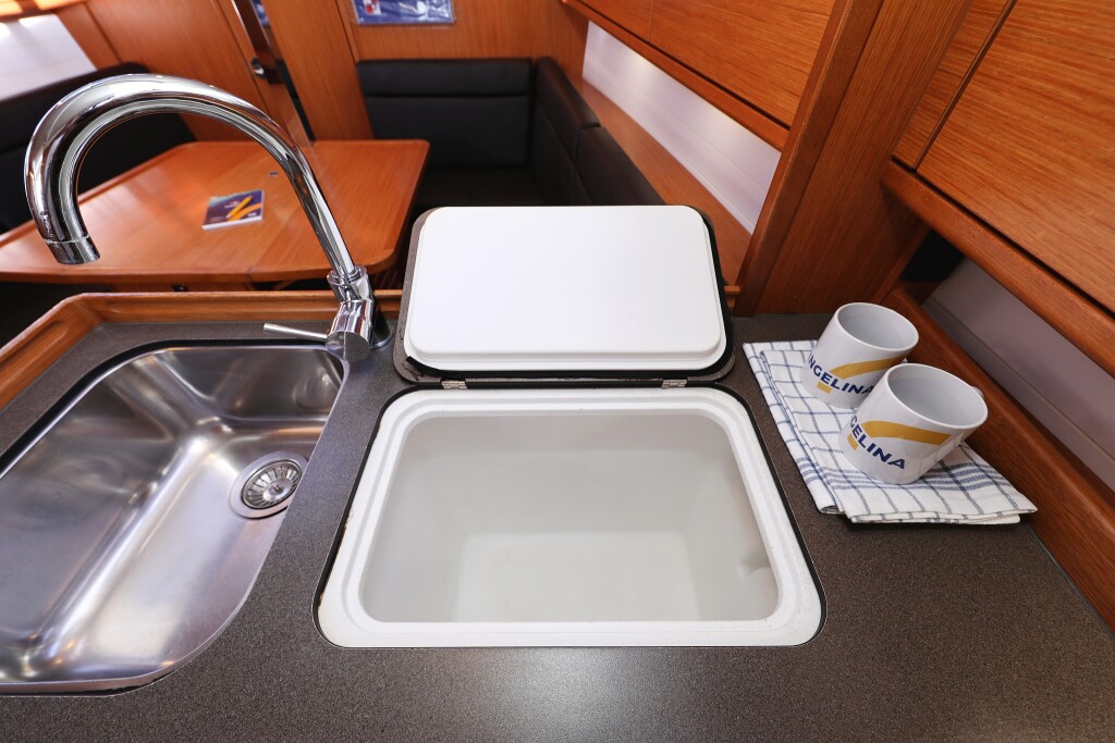 Bavaria Cruiser 33, Dolce Vita