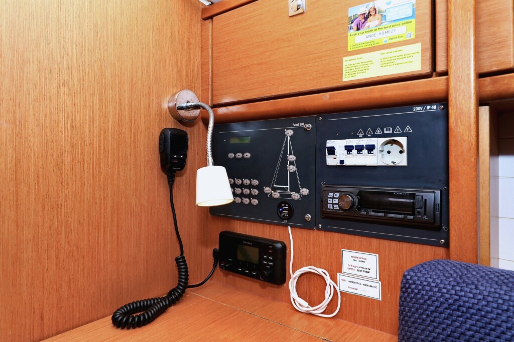 Bavaria Cruiser 33, Homeoffice