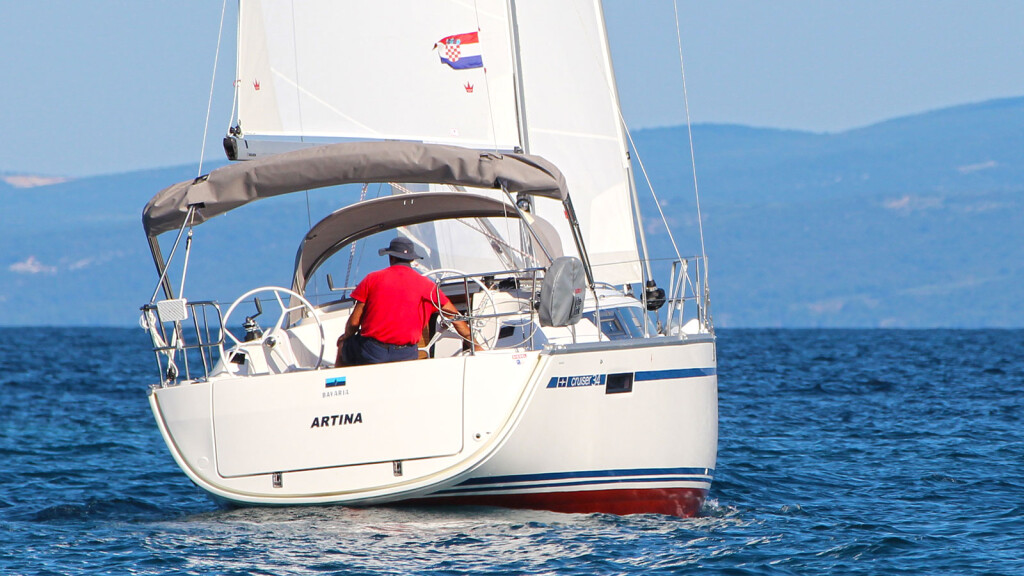 Bavaria Cruiser 34, Artina