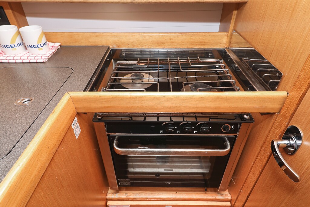 Bavaria Cruiser 34, Lady One