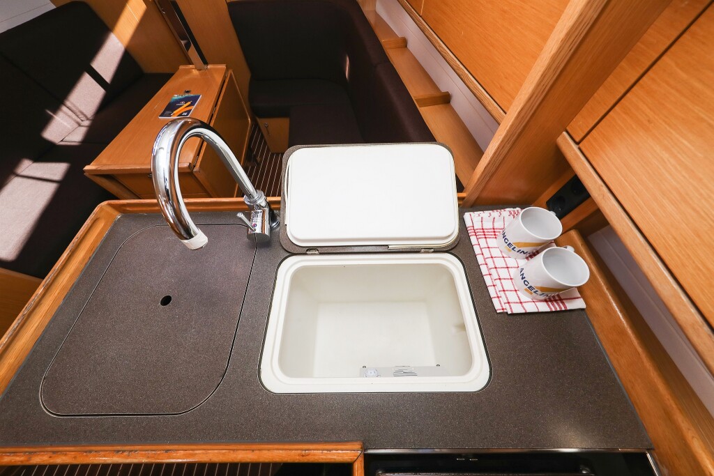 Bavaria Cruiser 34, Lady One