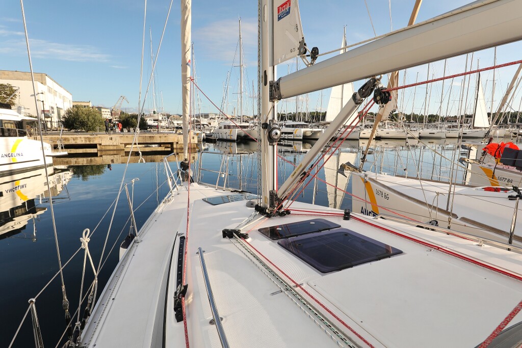 Bavaria Cruiser 34, Arizona