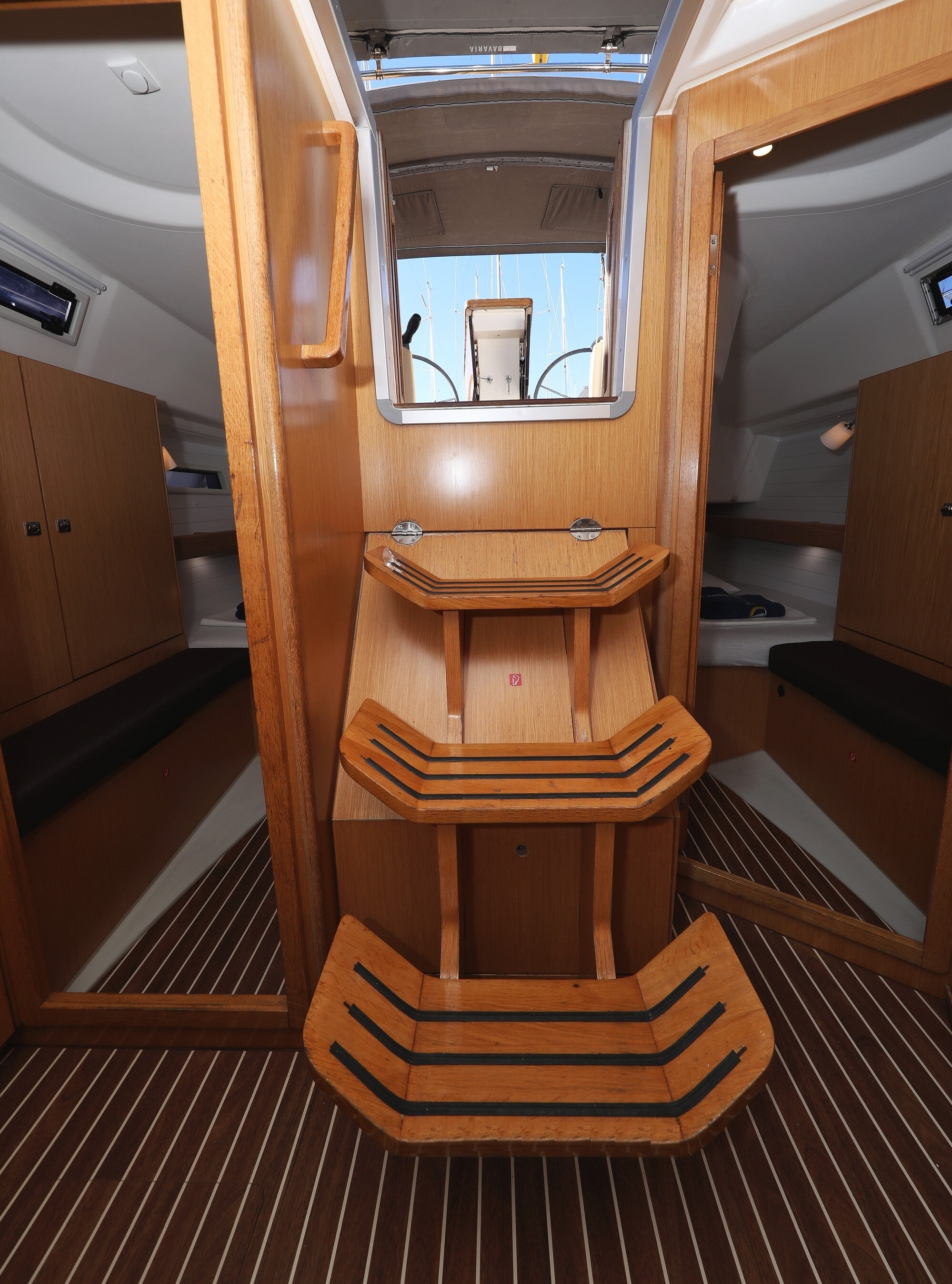 Bavaria Cruiser 34, Arizona