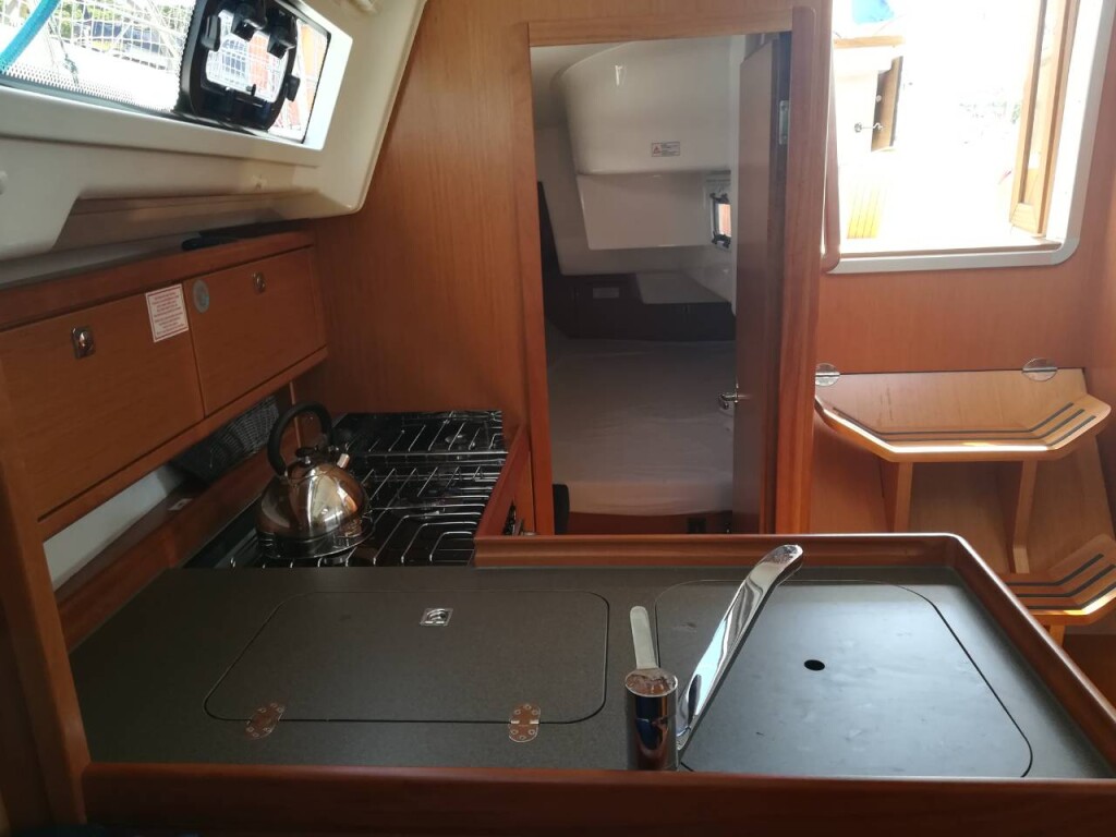 Bavaria Cruiser 34, Cleo