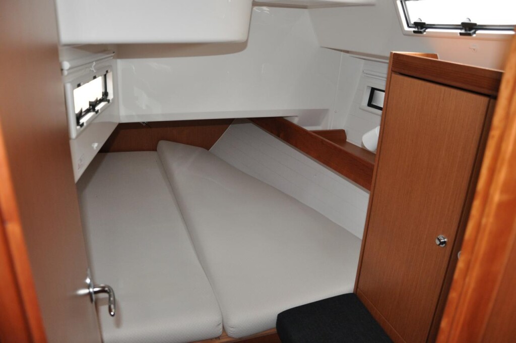 Bavaria Cruiser 40, Joy