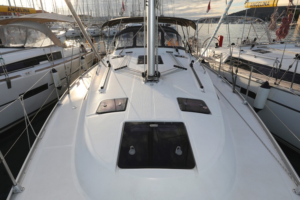 Bavaria Cruiser 40, Star Philip