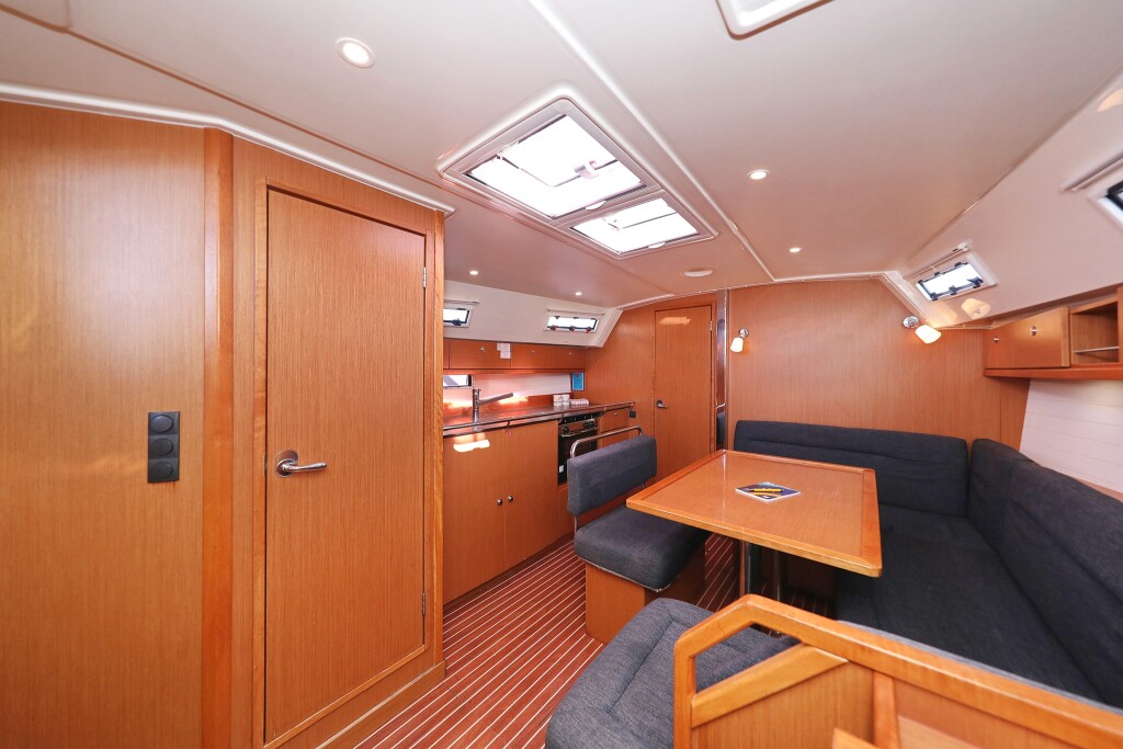 Bavaria Cruiser 40, Star Philip