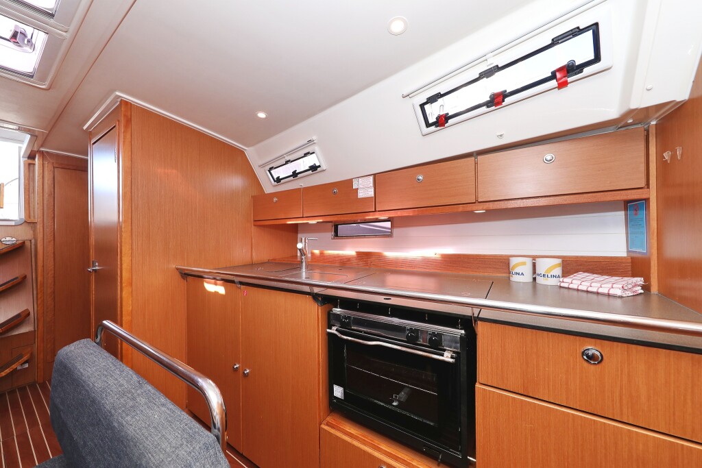 Bavaria Cruiser 40, Star Philip