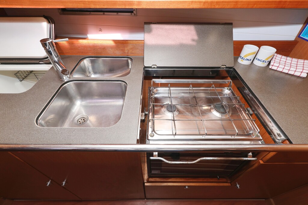 Bavaria Cruiser 40, Star Philip