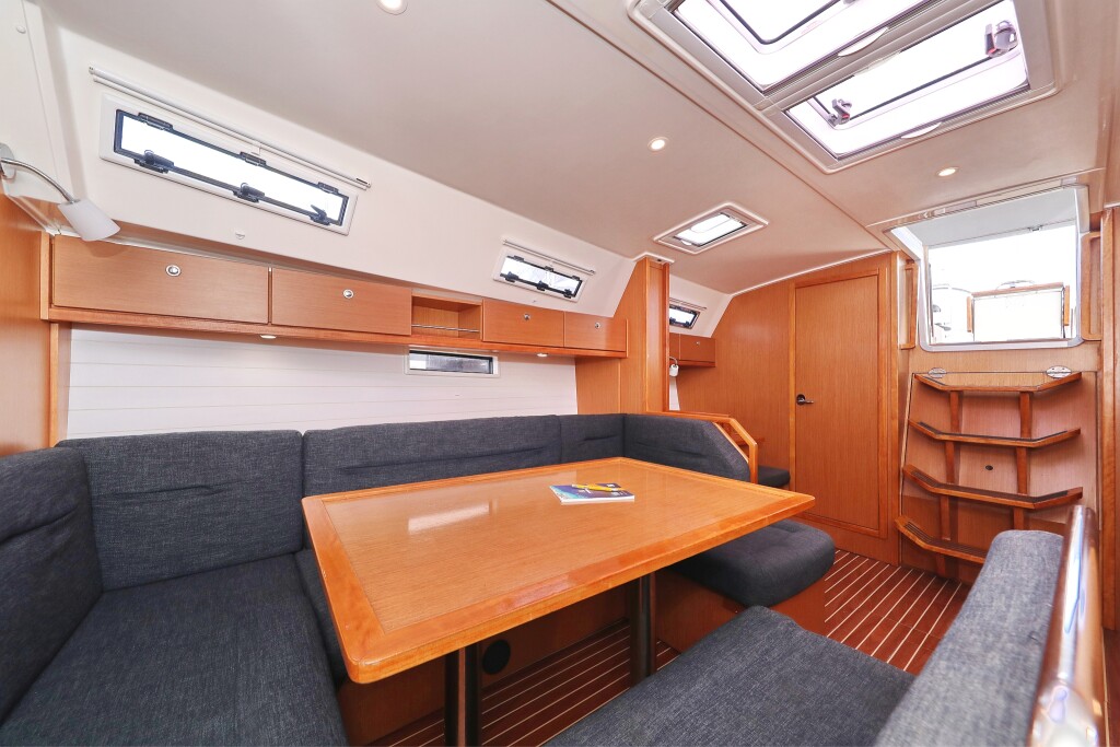 Bavaria Cruiser 40, Star Philip