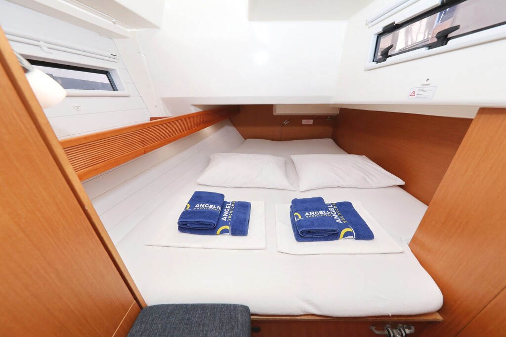 Bavaria Cruiser 40, Star Philip