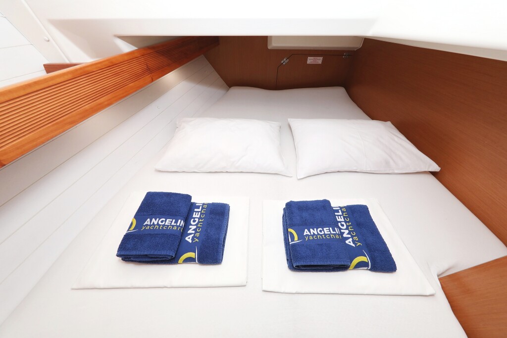 Bavaria Cruiser 40, Star Philip