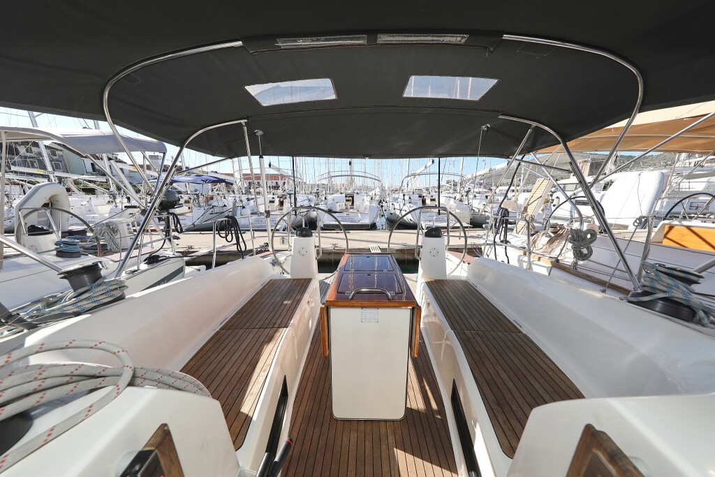 Bavaria Cruiser 40, Star Fabian