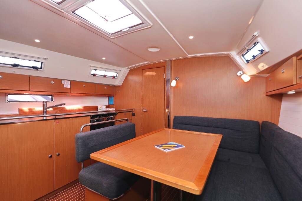 Bavaria Cruiser 40, Star Fabian