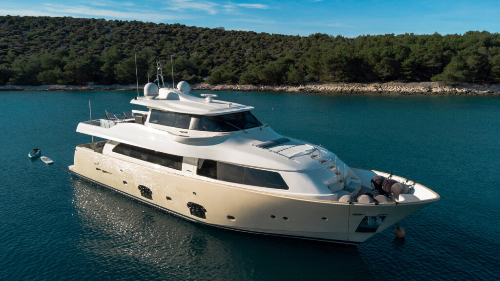 Custom Line Navetta 26, Friend's boat