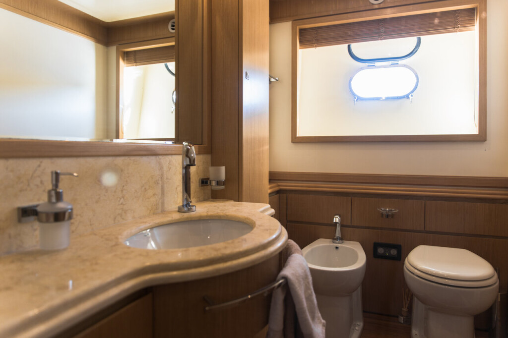 Custom Line Navetta 26, Friend's boat