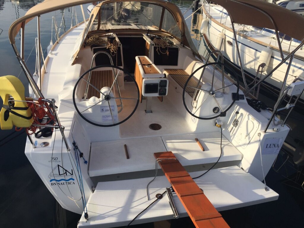 Dufour 350 GL, Luna