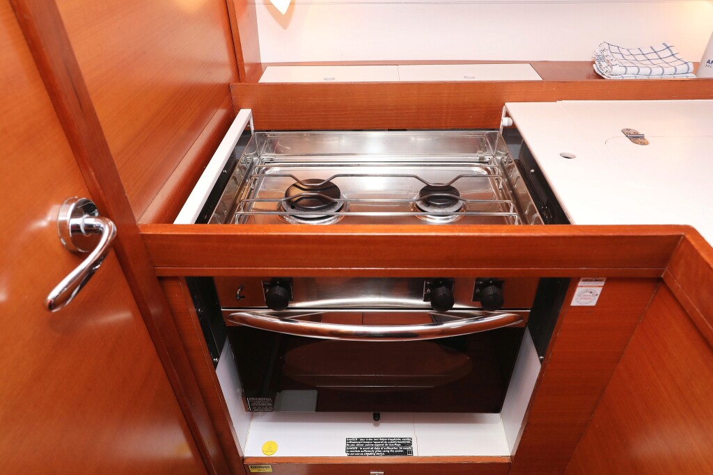 Dufour 350 GL, Papillon