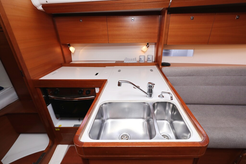 Dufour 350 GL, Feniks