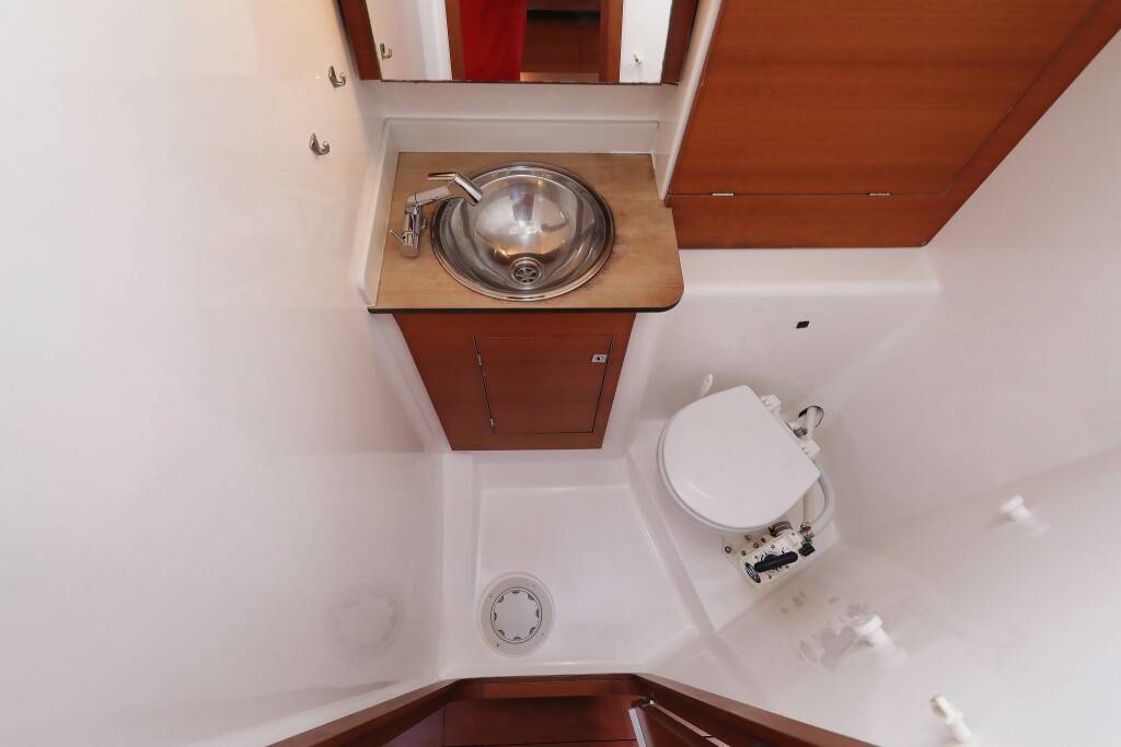 Dufour 350 GL, Feniks