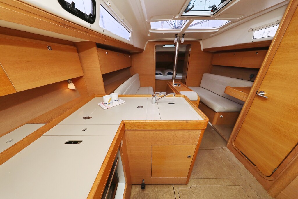 Dufour 350 GL, Sweet Lady