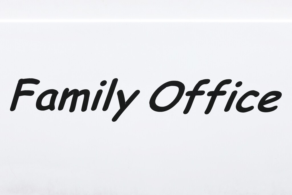 Dufour 412 GL, Family Office