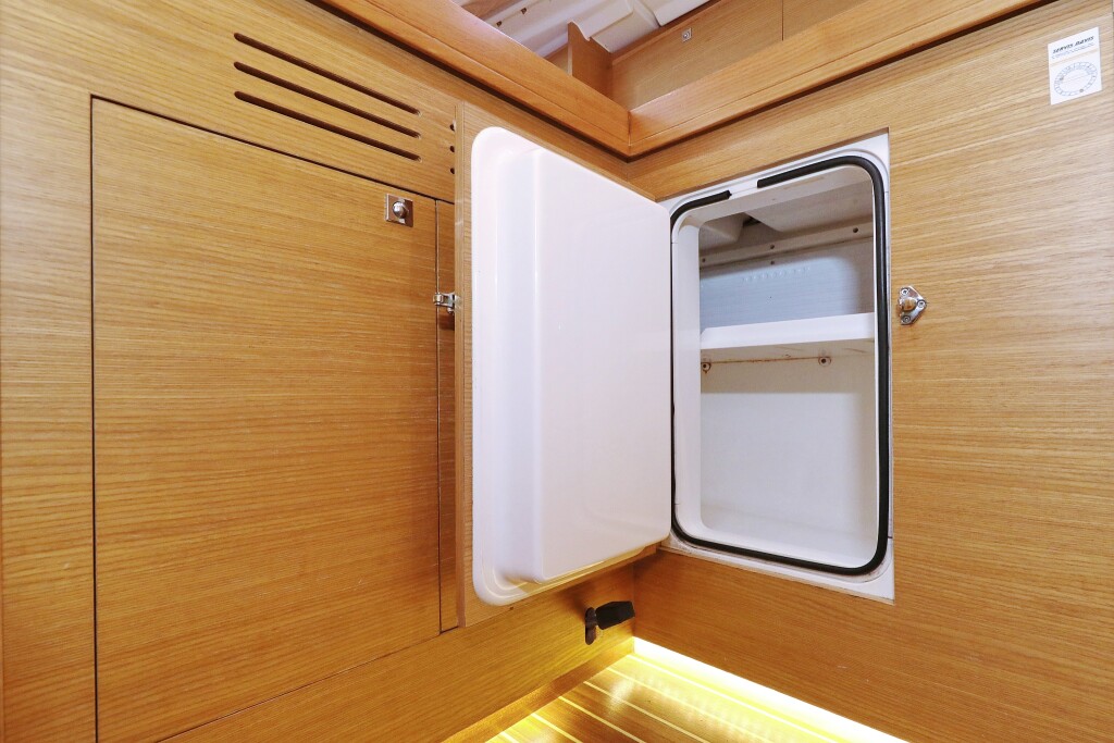 Dufour 412 GL, Phonix II