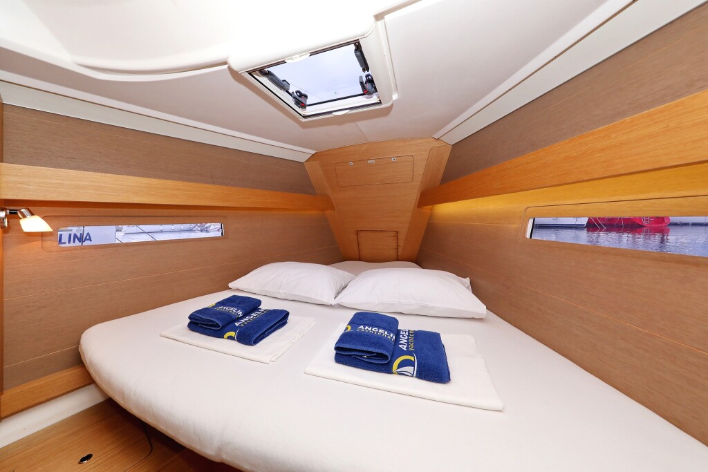 Dufour 412 GL, Black Pearl