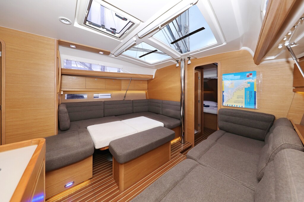 Dufour 412 GL, Black Pearl