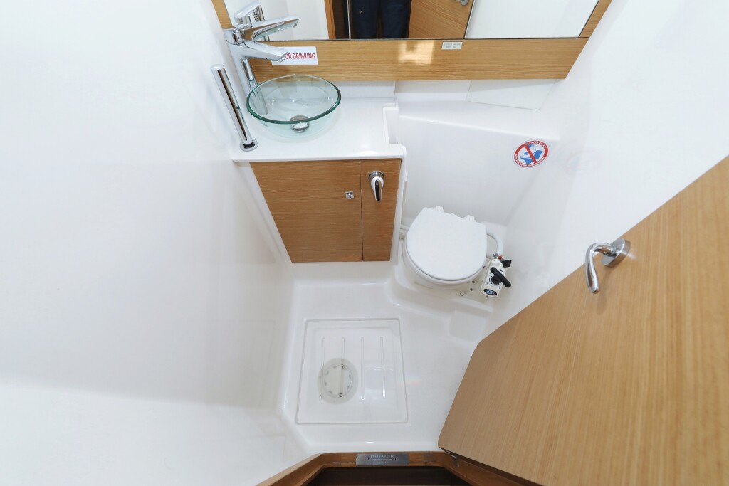 Dufour 412 GL, Alabama