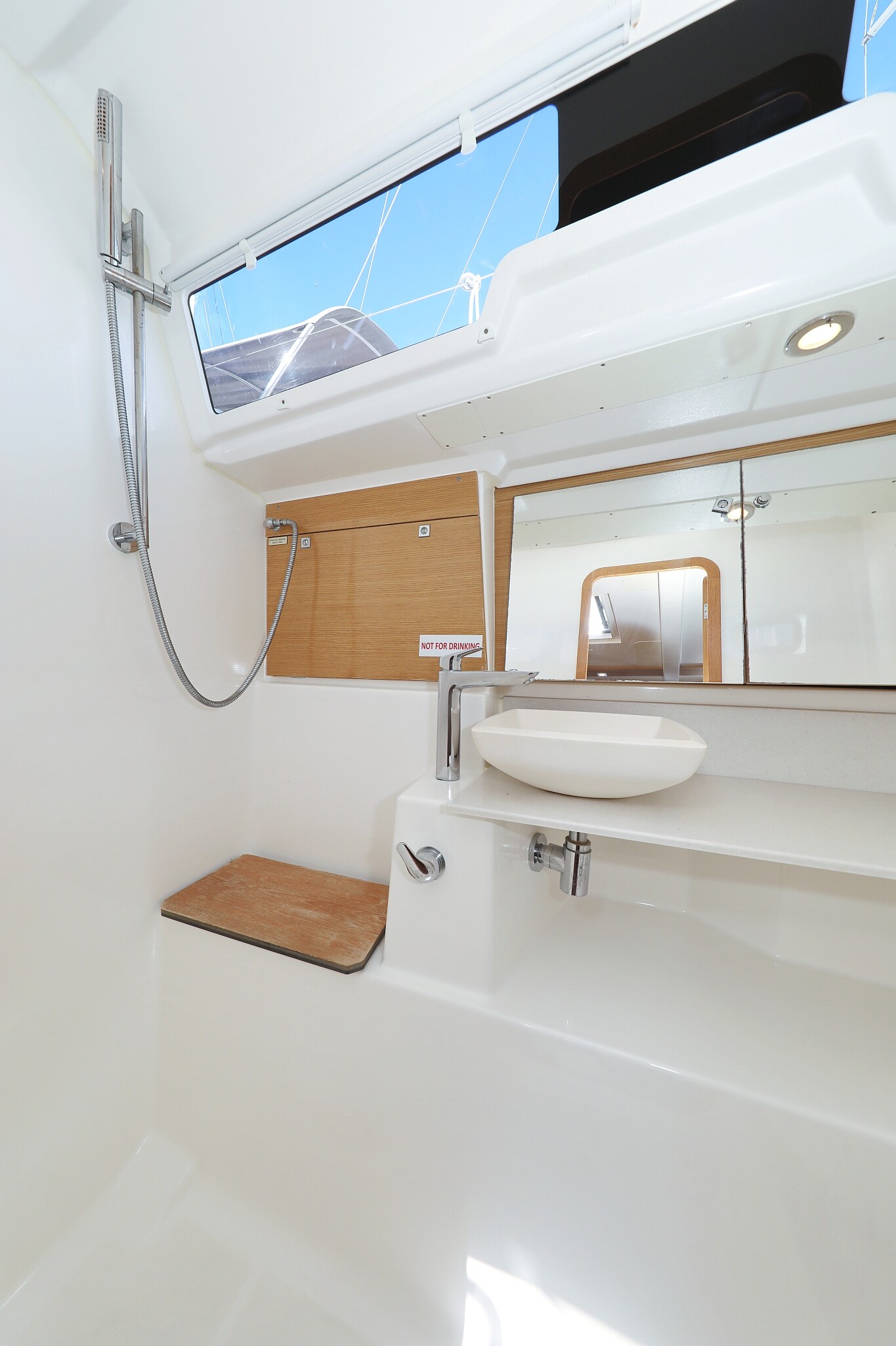 Dufour 412 GL, Alabama