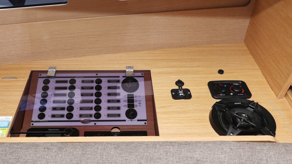 Dufour 412 GL, Alabama