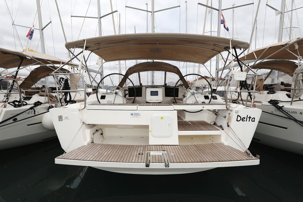 Dufour 412 GL, Delta