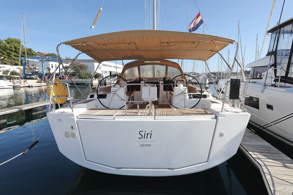 Dufour 460 GL, Siri