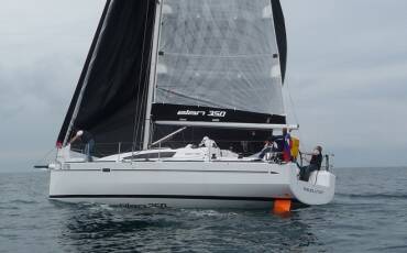 Elan 350 Performance, November