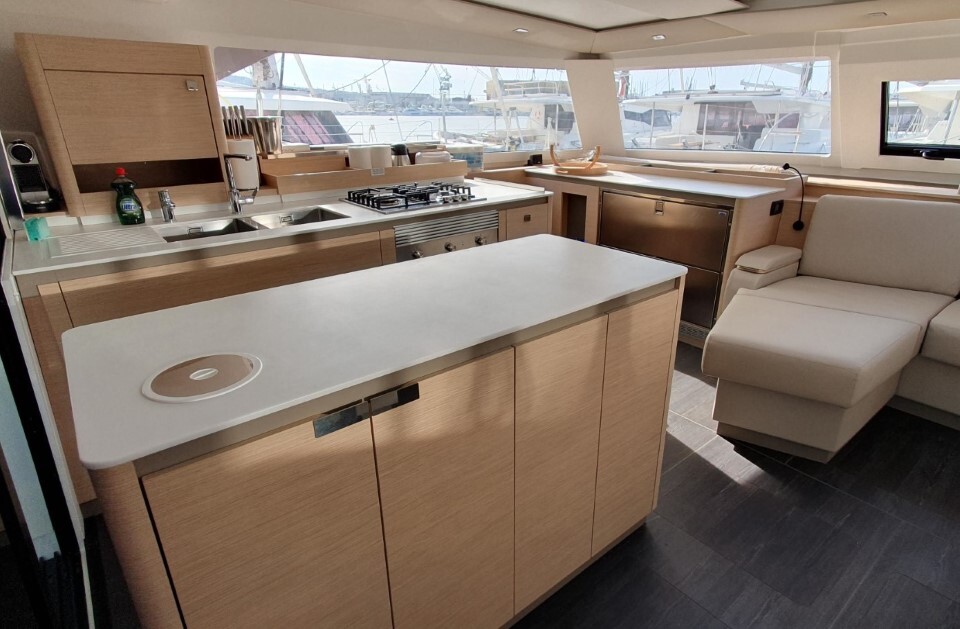 Fountaine Pajot Aura 51, Princess