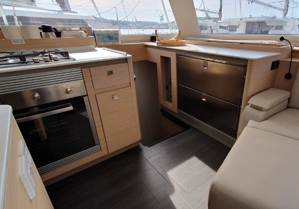 Fountaine Pajot Aura 51, Princess